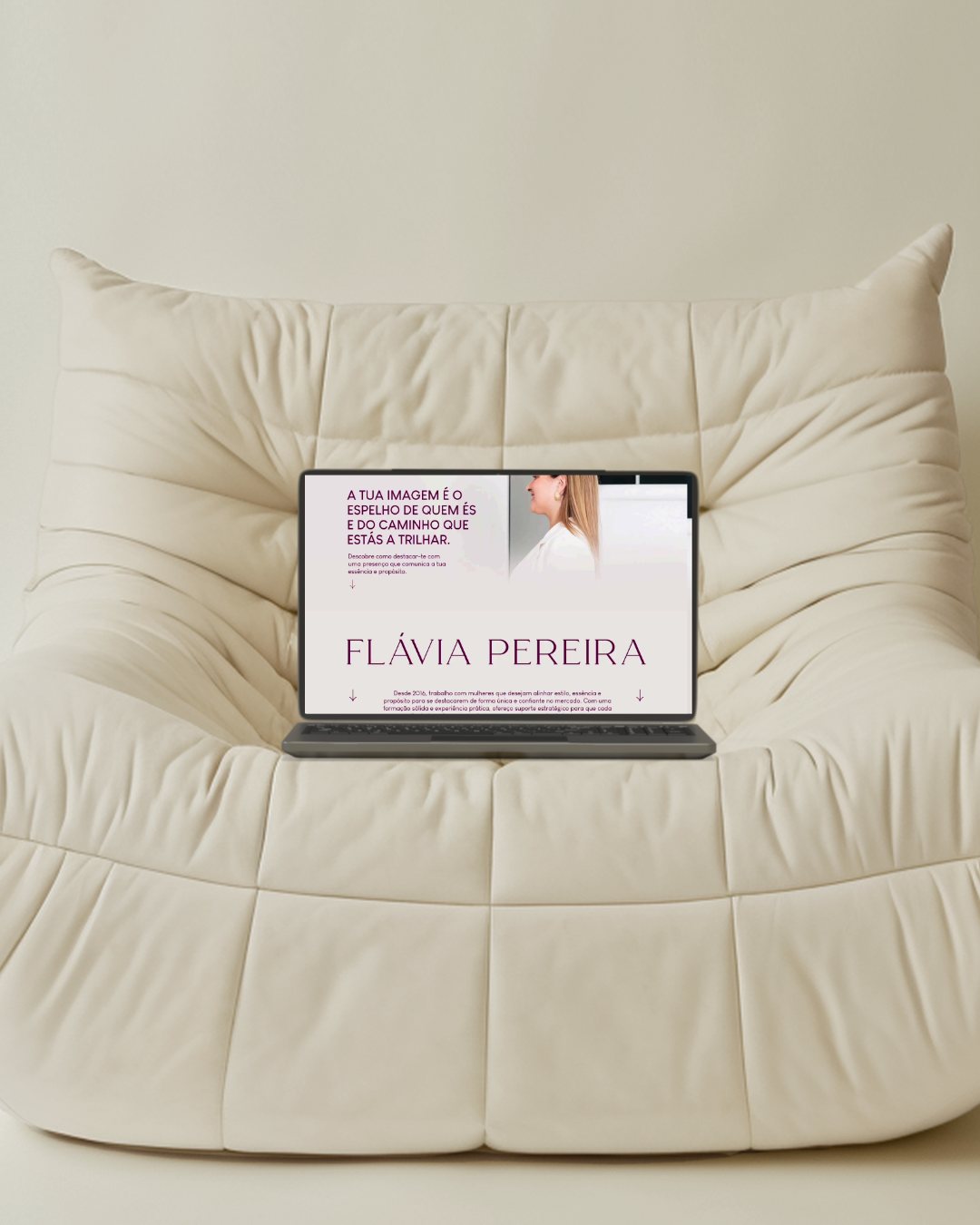 Flávia Pereira
